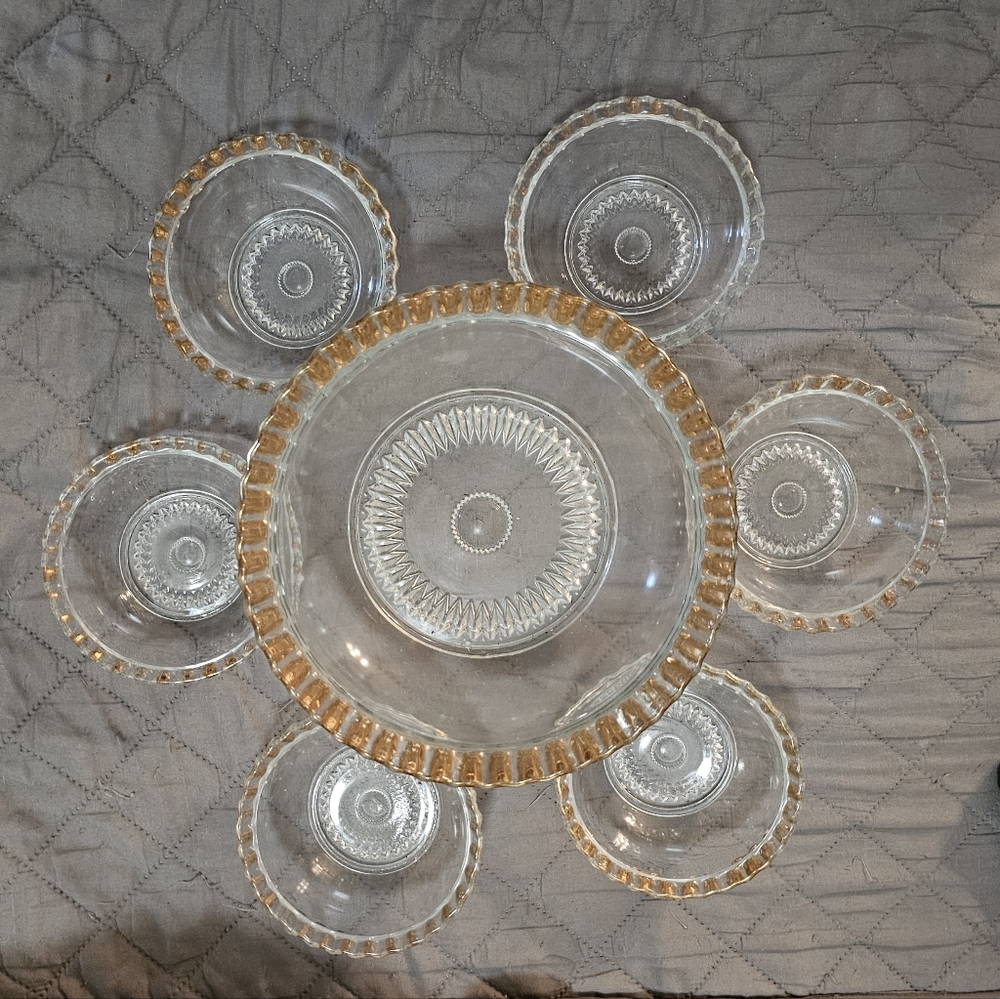 7 pc. Vintage Clear & Gold Hobnail Glass Dessert / Berry Bowls - Gold Worn